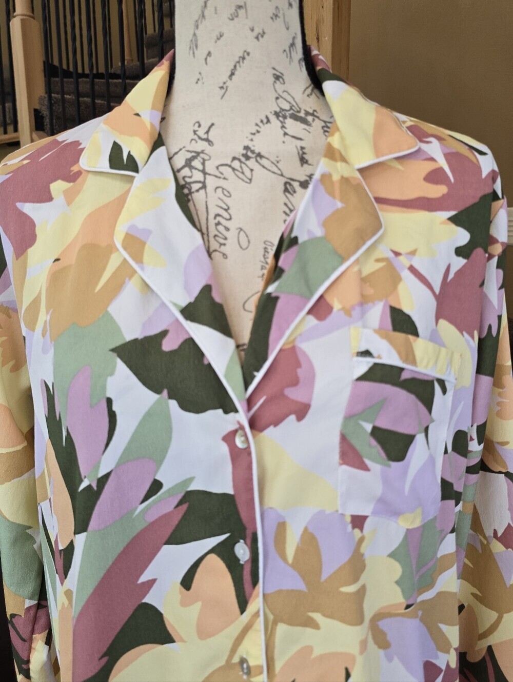 Joie Abstract Floral Yellow Green Print Long Sleeve Pajama Shirt M - Picture 4 of 7